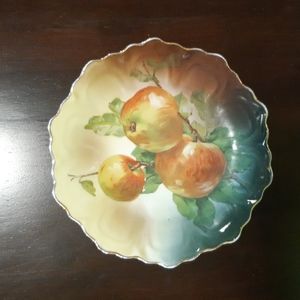 Apple Plate Decor